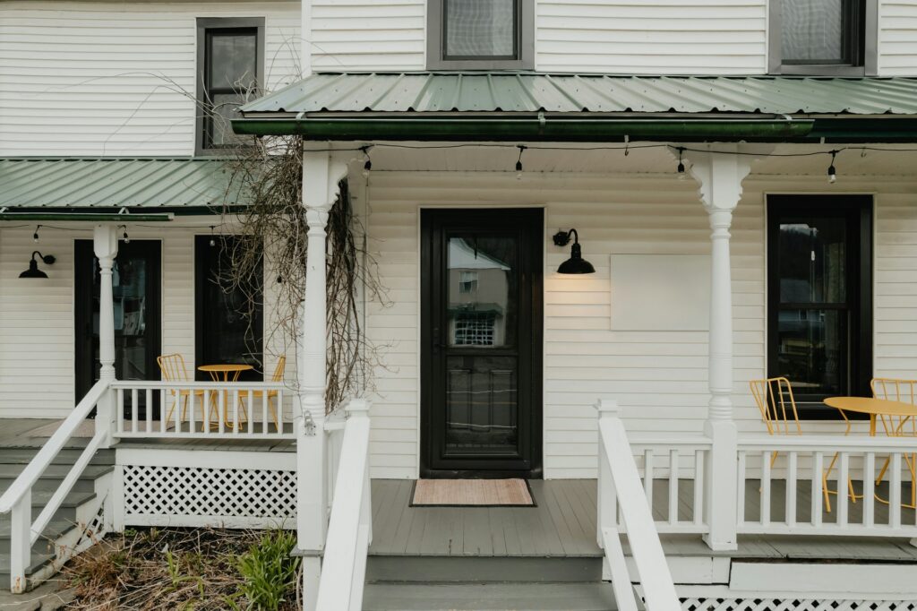 roof gutter